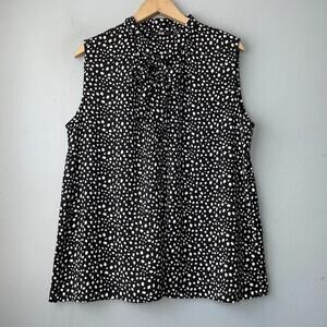 Uniqlo Black and White Polka Dot Blouse